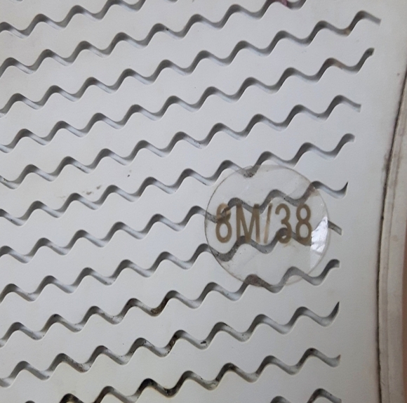 VINCE Camuto Banner Flat Slip on Sneakers ( 8/ 38) EUC Leather uppers - Picture 6 of 10